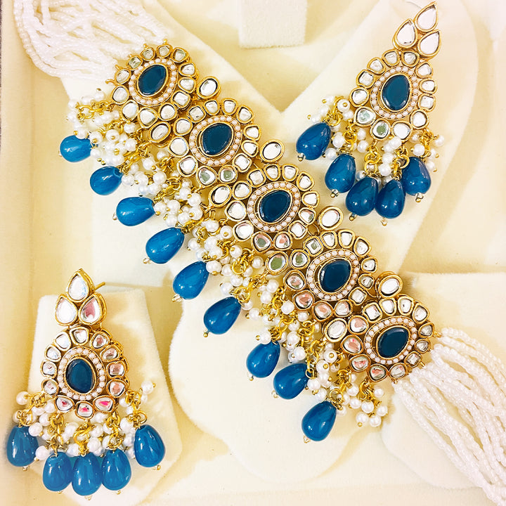 Gulrukh Handmade Kundan Choker Set