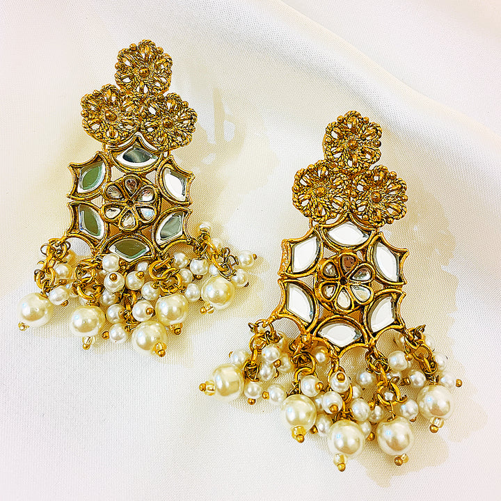 Kundan Gold-Plated Rimsha Earrings