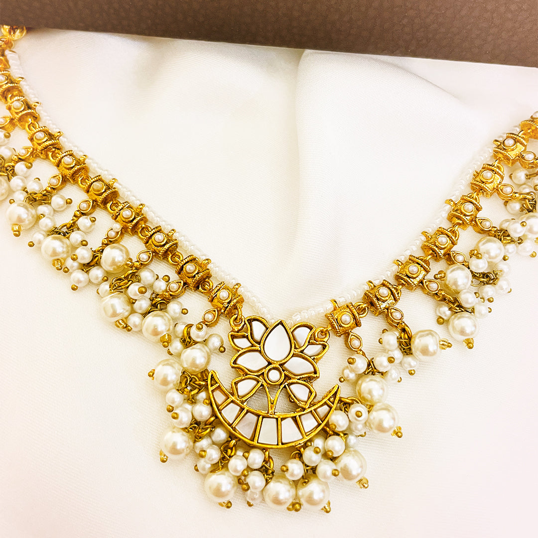 Meherunisa Handmade Kundan Necklace Set