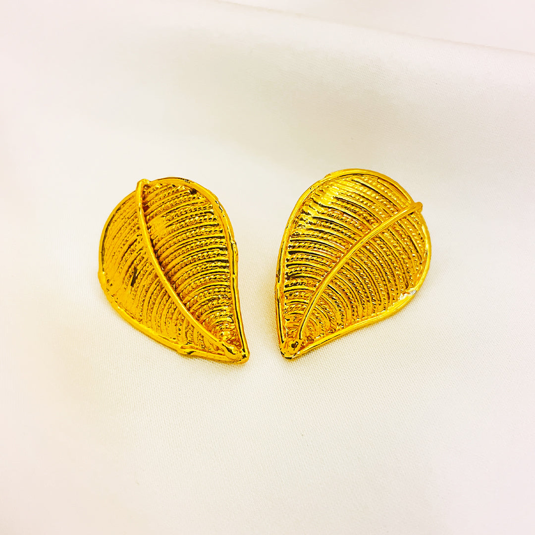 Hayat Gold Plated Kundan Studs