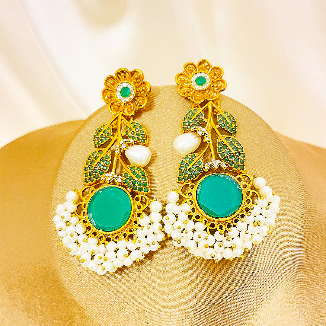 Kundan Gold-Plated Zarqa Earrings