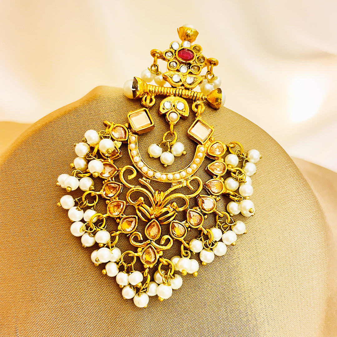 Kundan Gold-Plated Najmina Earrings