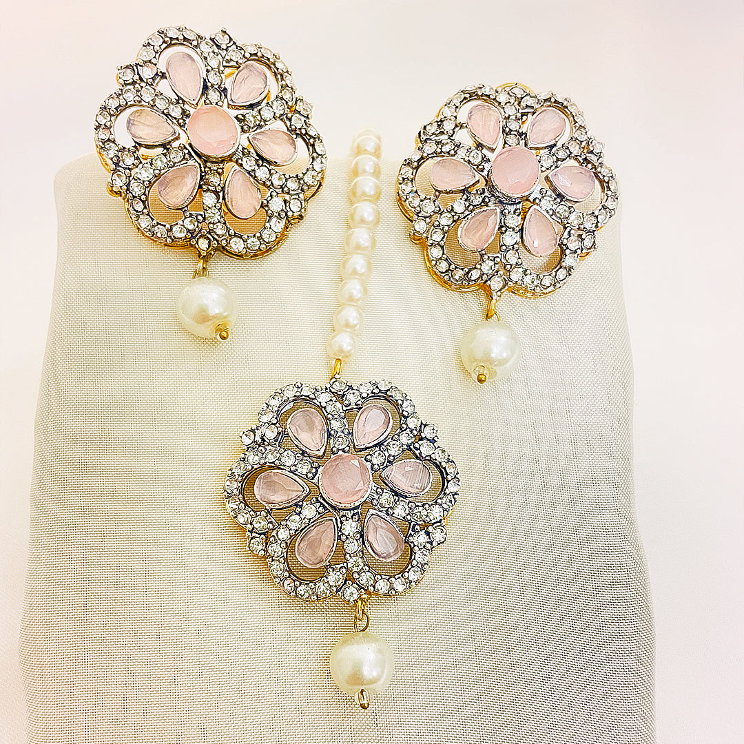 Nureh 4-Piece Pearl CZ Choker Set