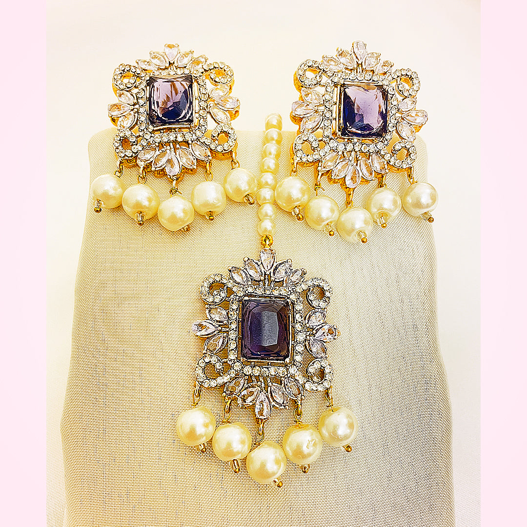 Mahnoor Four-Piece Kundan Set