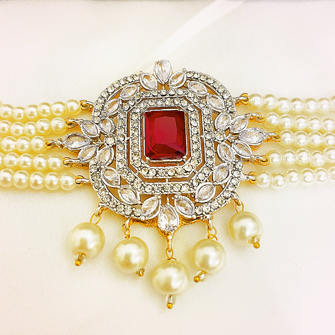 Mahnoor Four-Piece Kundan Set