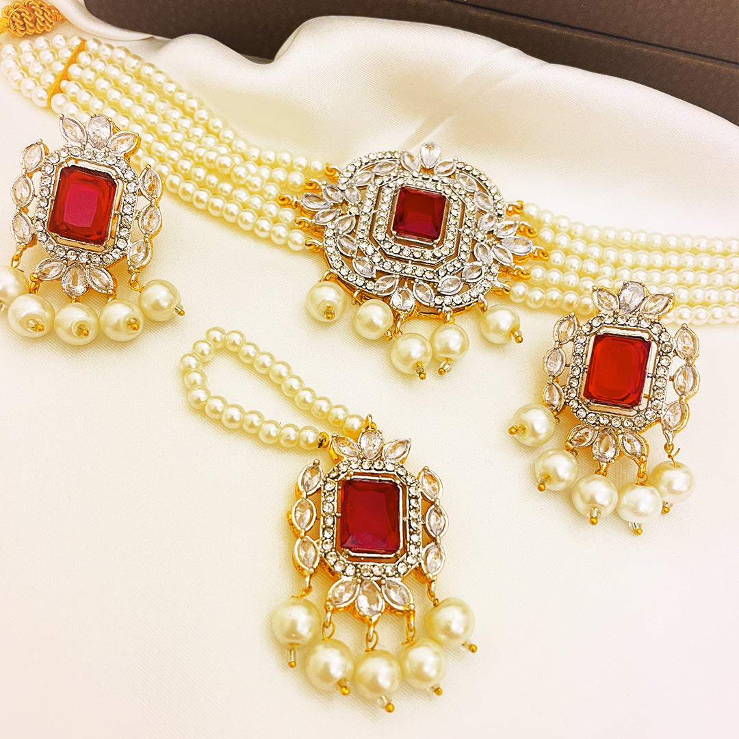 Mahnoor Four-Piece Kundan Set