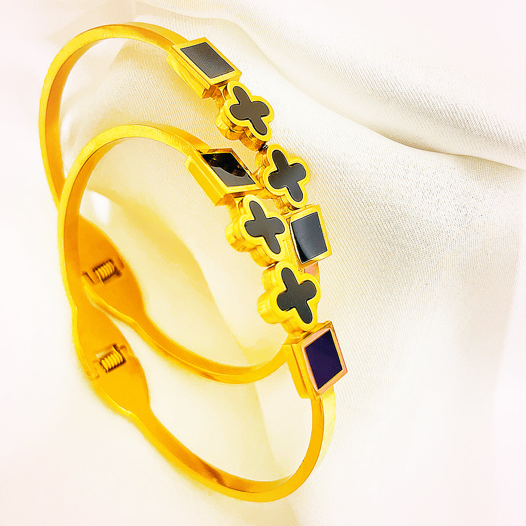 Seraphina Openable Clover & Square Motif Stainless Steel Bangle – 18K Gold Plated