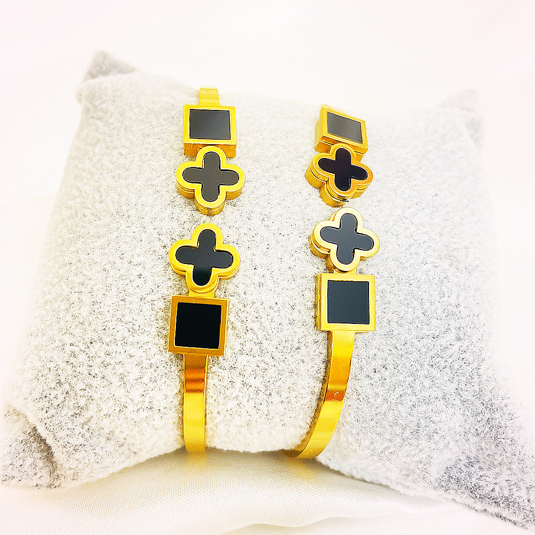 Seraphina Openable Clover & Square Motif Stainless Steel Bangle – 18K Gold Plated