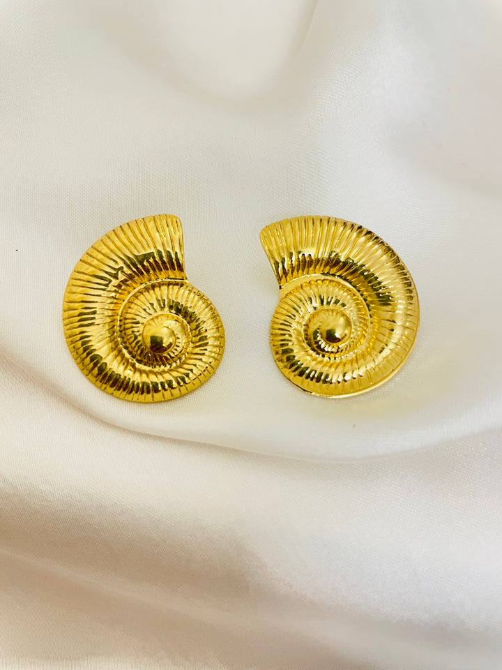 Lunette Drop Shape Stainless Steel Earing – 18K Gold Plated