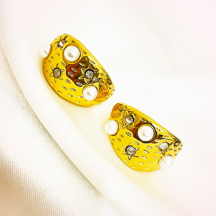 Amarisse Pearls And Zircon Stainless Steel Earrings – 18K Gold Plated