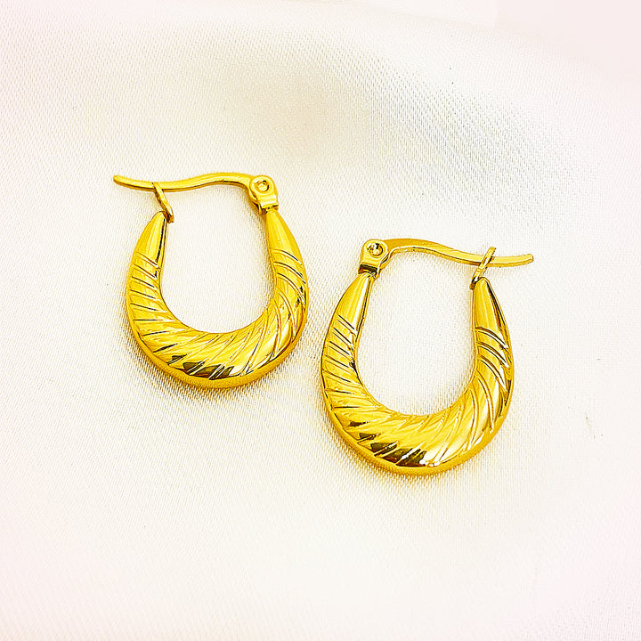 Selene Crescent Stainless Steel Bali – 18K Gold Plated