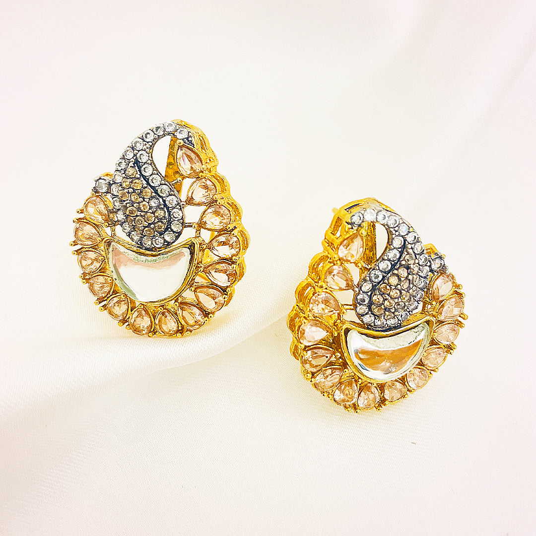 Mahnoor Paisley-Style Kundan Earrings
