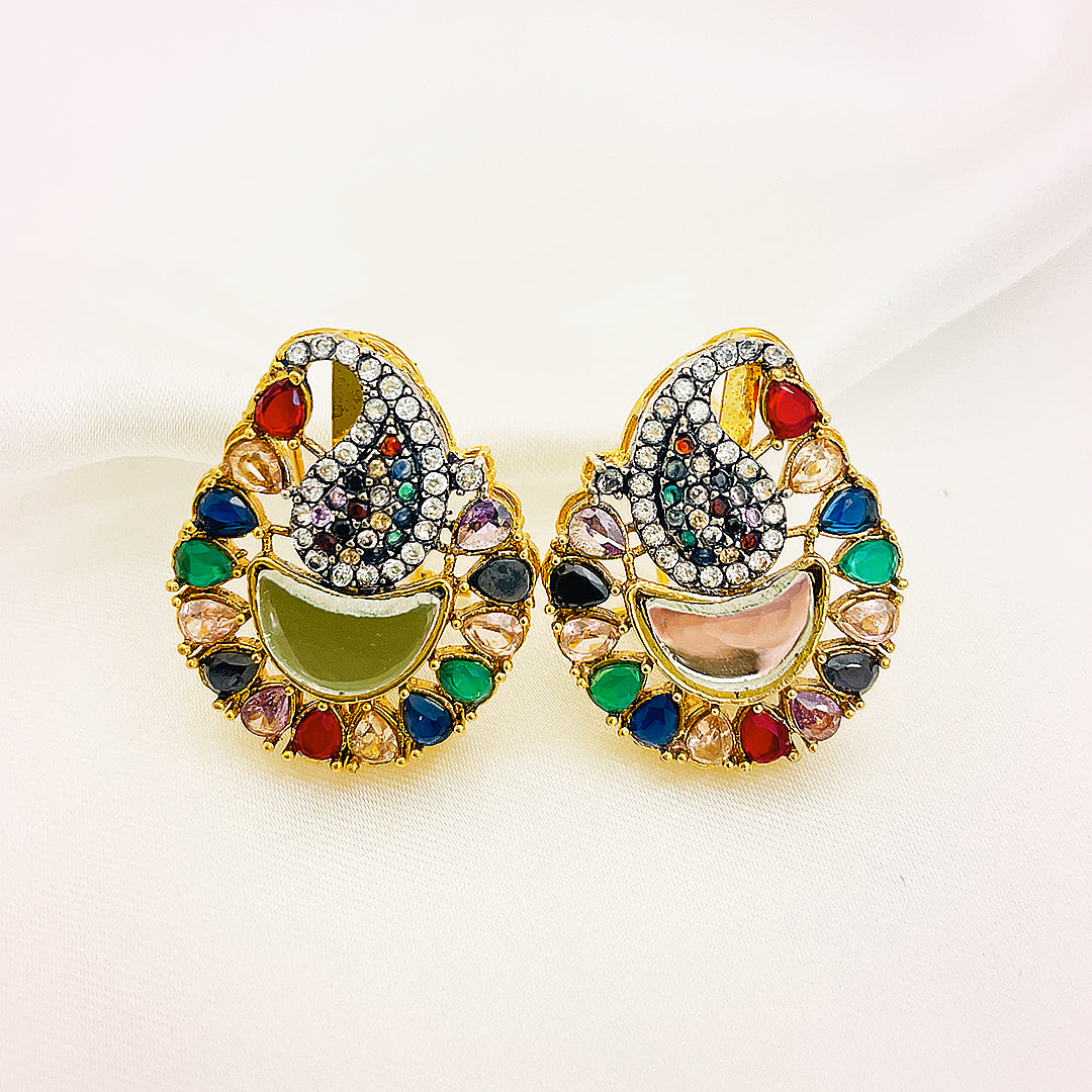 Mahnoor Paisley-Style Kundan Earrings