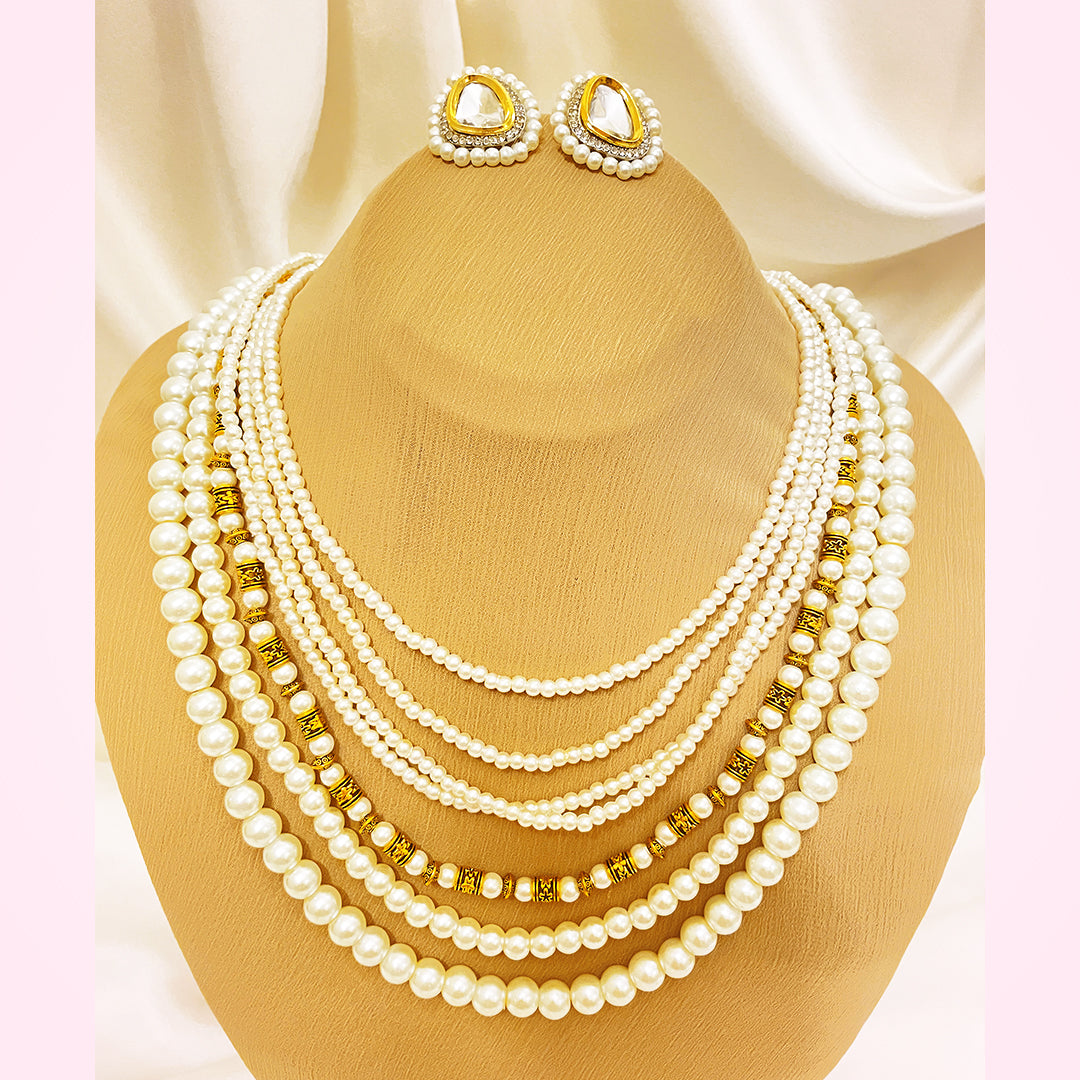 Mahnoor Mala With Polki Style Studs