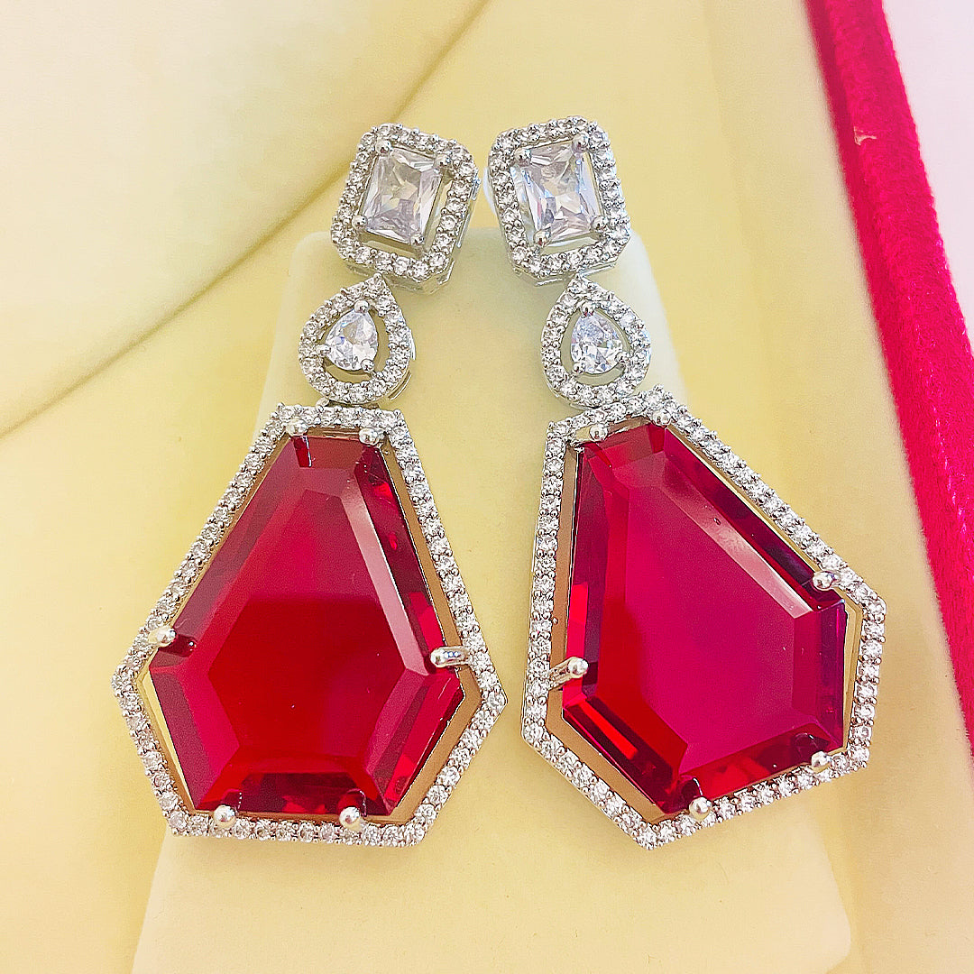 Ezabel Geometric Cut AD Necklace Set