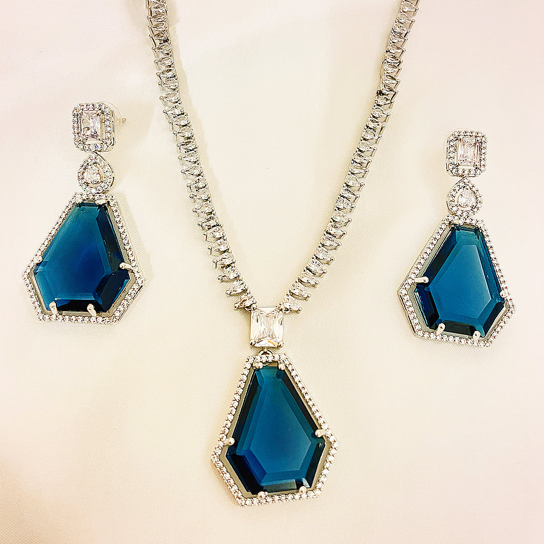 Ezabel Geometric Cut AD Necklace Set