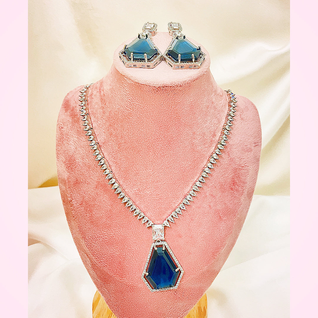 Ezabel Geometric Cut AD Necklace Set