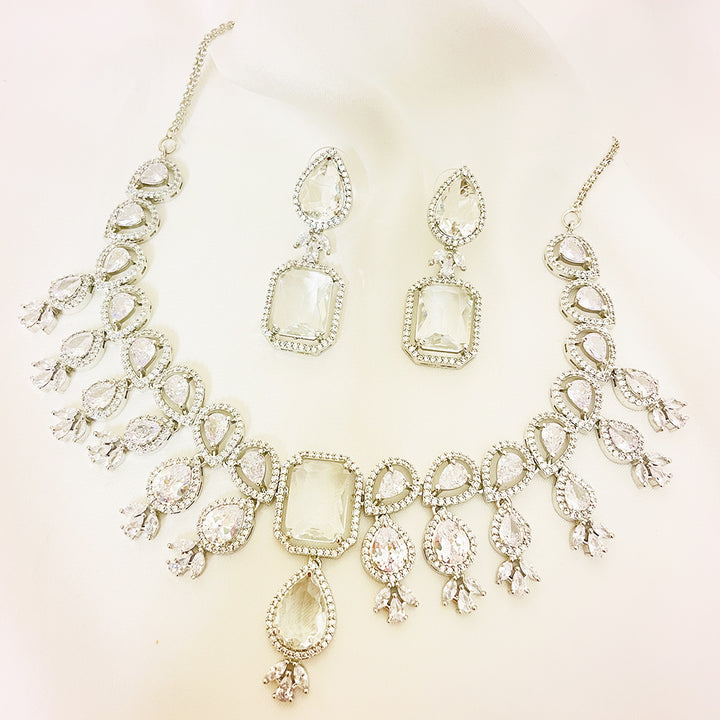 Ayla Bridal Necklace Set With Earrings & Bindiya