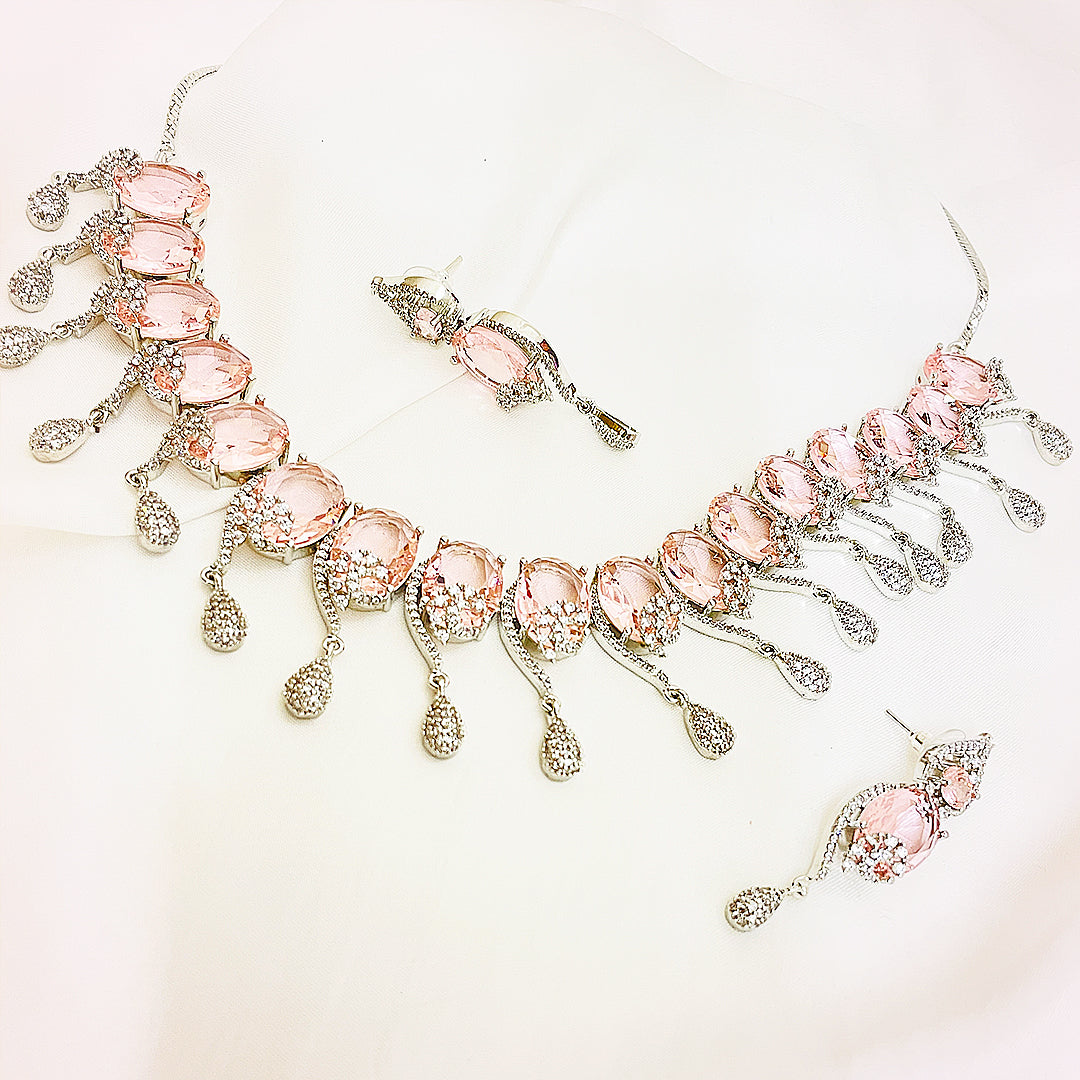 Selene Bloom Oval Necklace Set With Teardrop Dangling Charms