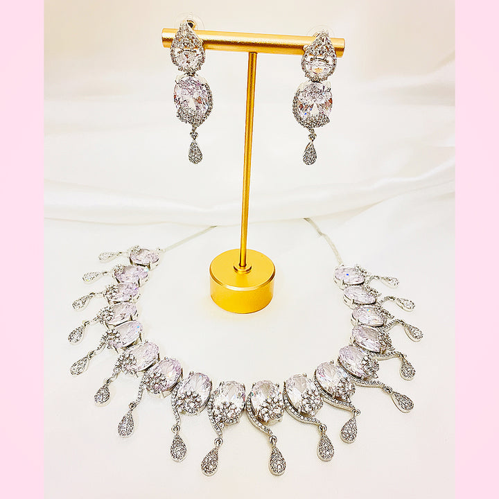 Selene Bloom Oval Necklace Set With Teardrop Dangling Charms