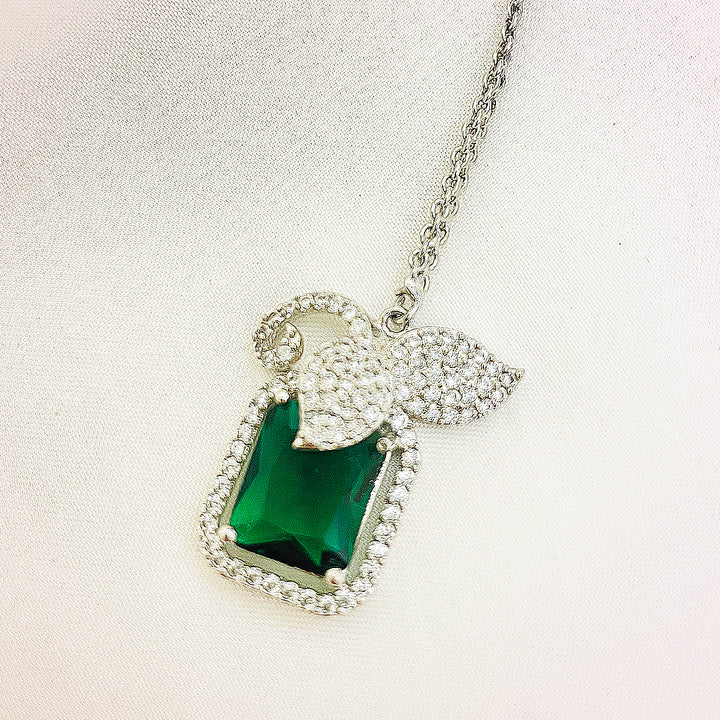 Alina Emerald Leaf CZ Bindiya – Silver Polish Green Stone Accent