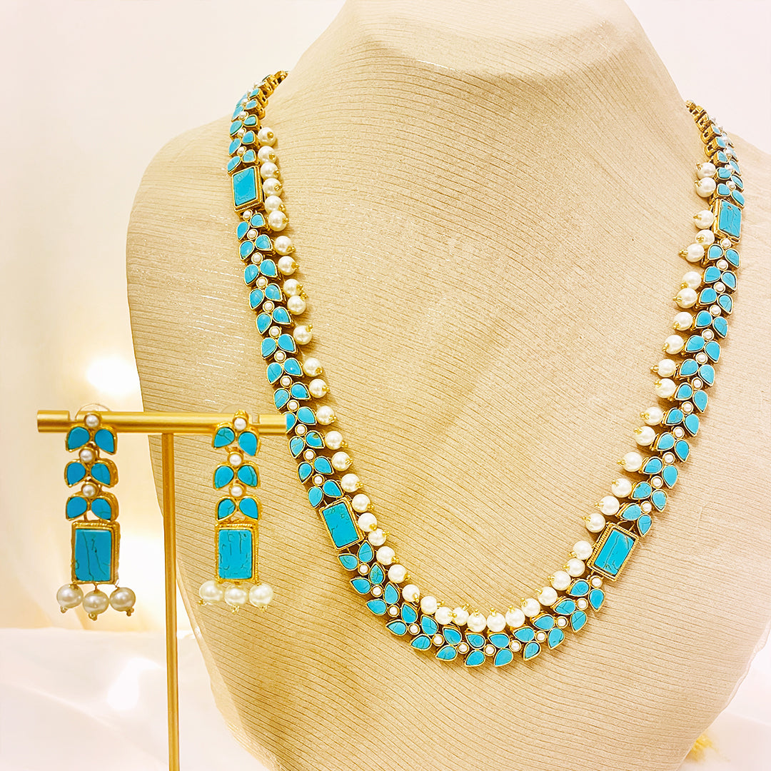 Feeroza Pearl Studded Gold Plated Kundan Mala